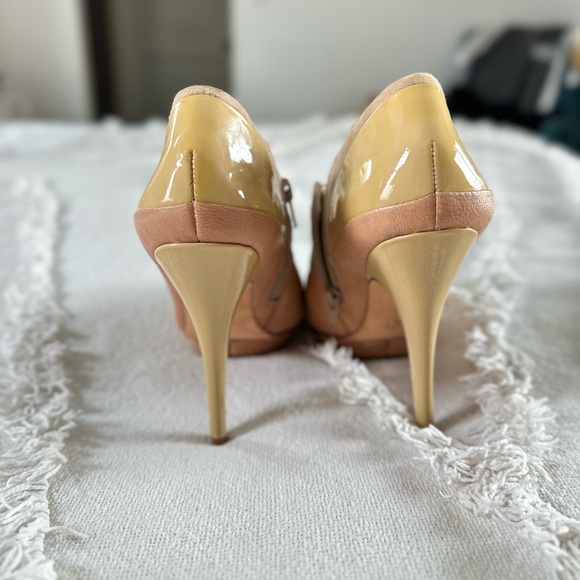 Charles David Booties / Shoes! Like new! - Picture 4 of 6